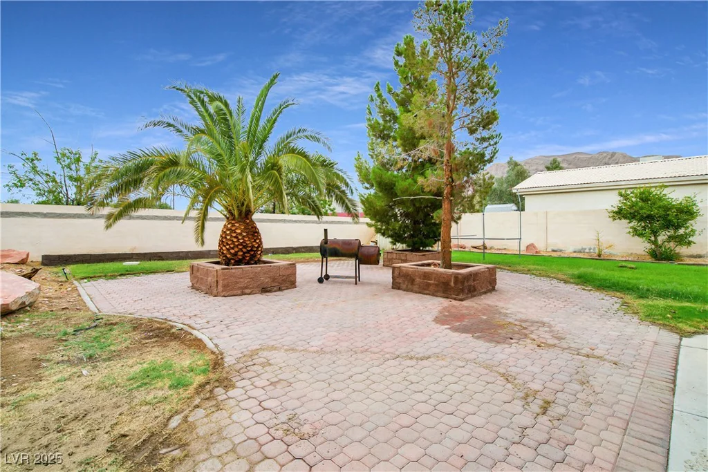 544 Fogg, Las Vegas, NV 89110