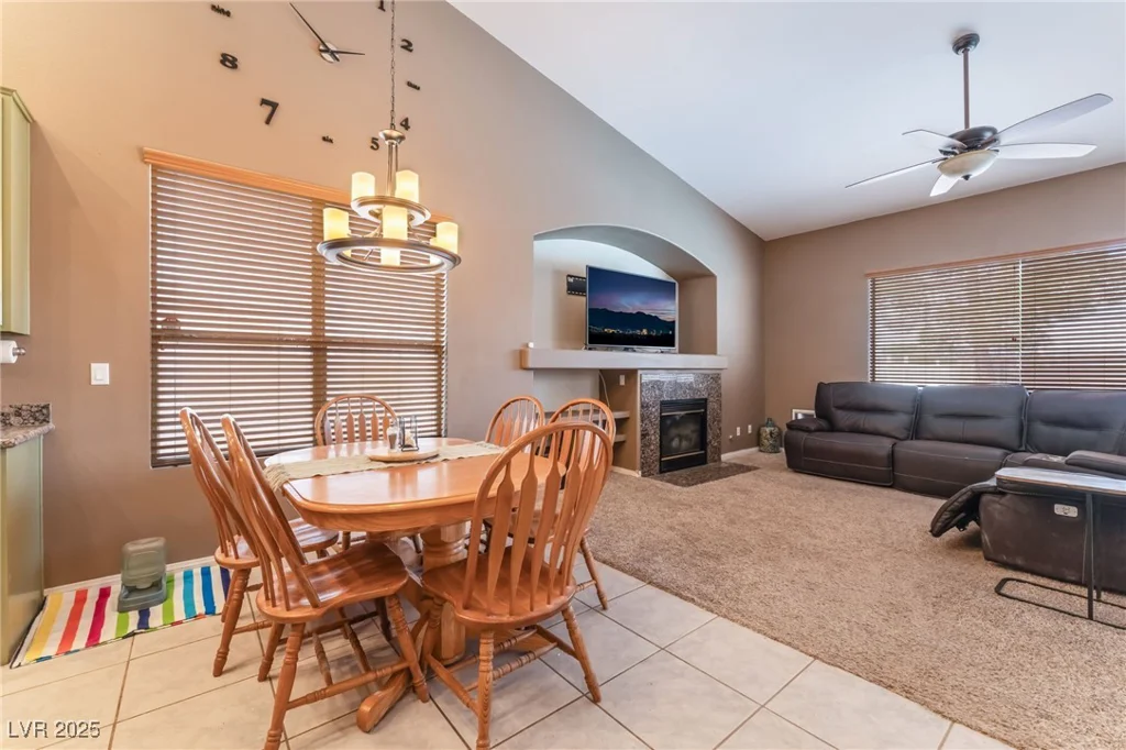 7076 OAKLEIGH, Las Vegas, NV 89110