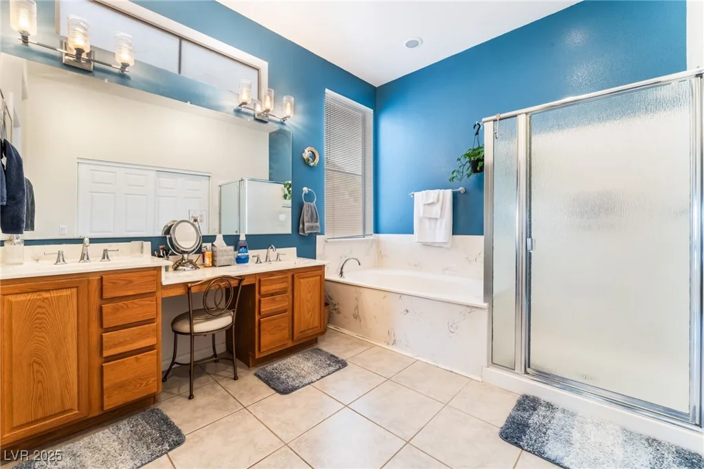 7076 OAKLEIGH, Las Vegas, NV 89110