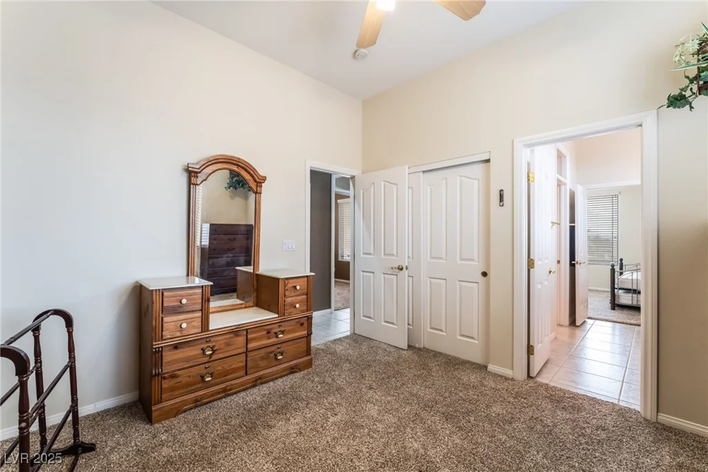 7076 OAKLEIGH, Las Vegas, NV 89110