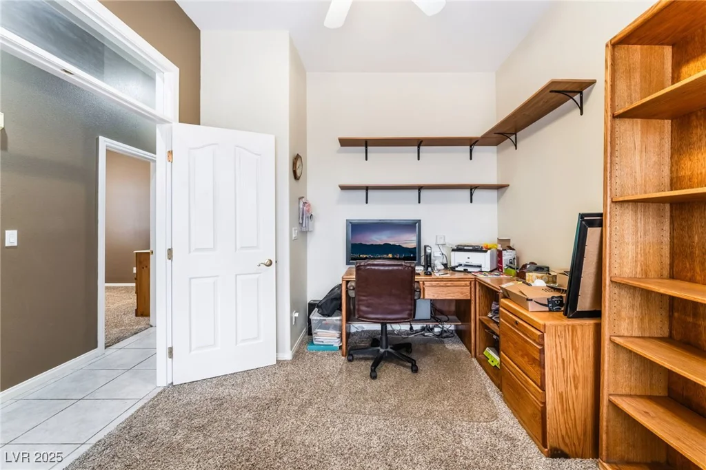 7076 OAKLEIGH, Las Vegas, NV 89110