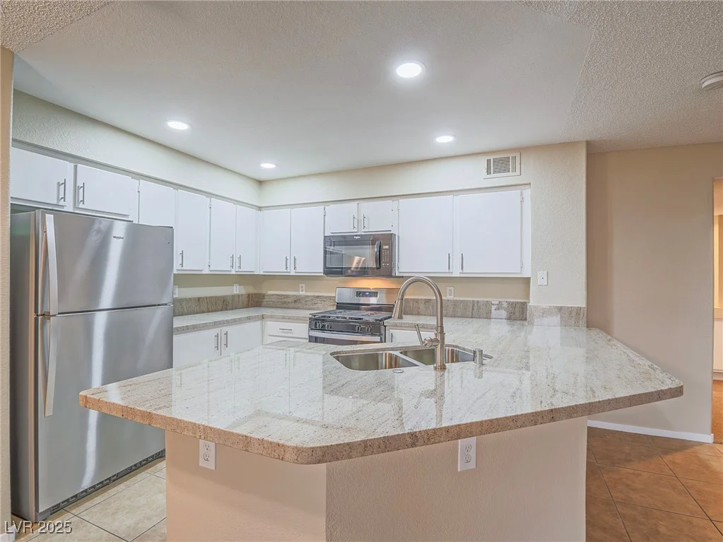 713 Wheat Ridge, Las Vegas, NV 89145
