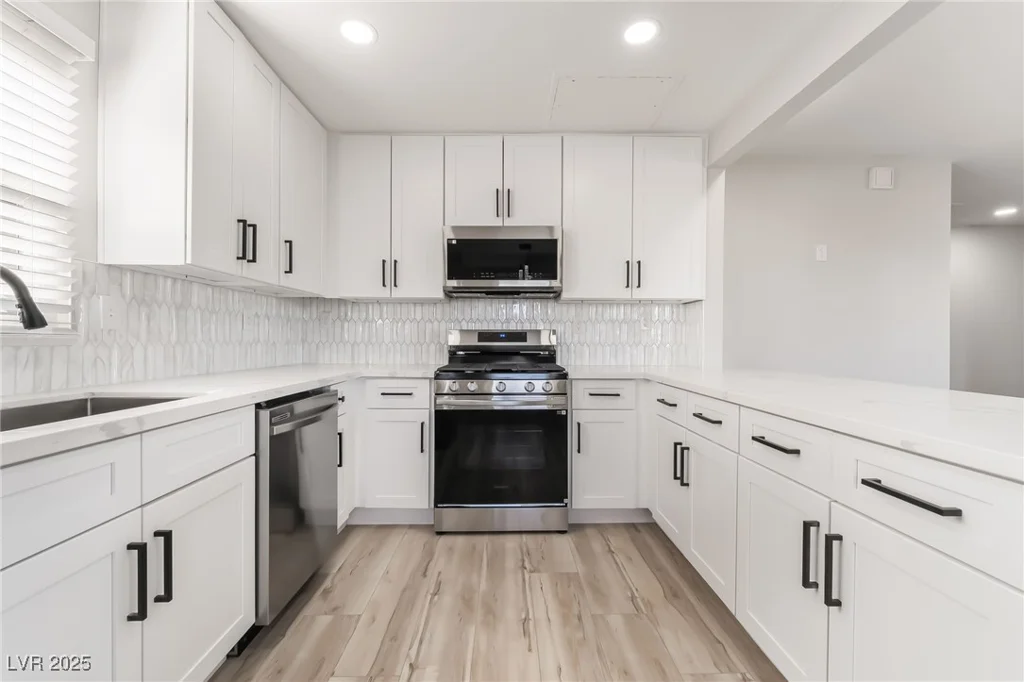 113 Elm, Henderson, NV 89015