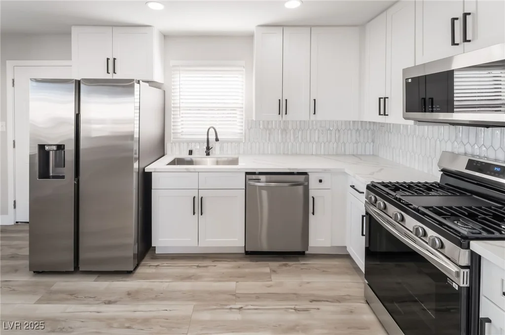 113 Elm, Henderson, NV 89015