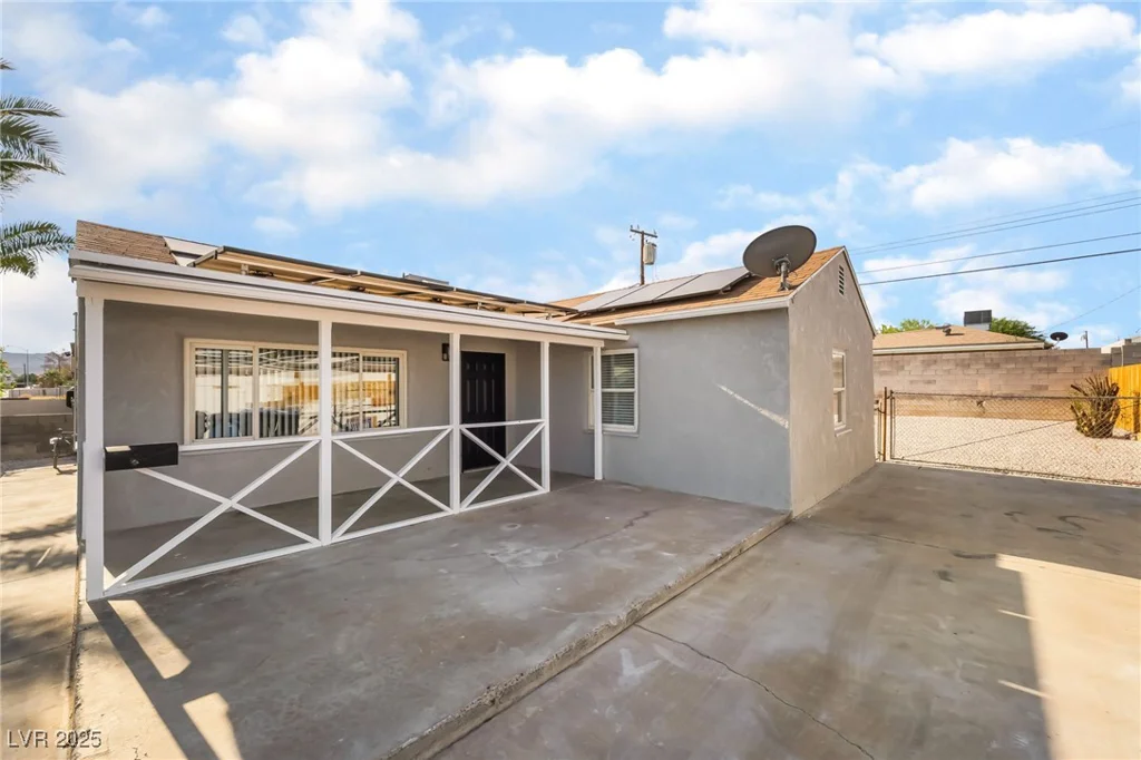 113 Elm, Henderson, NV 89015