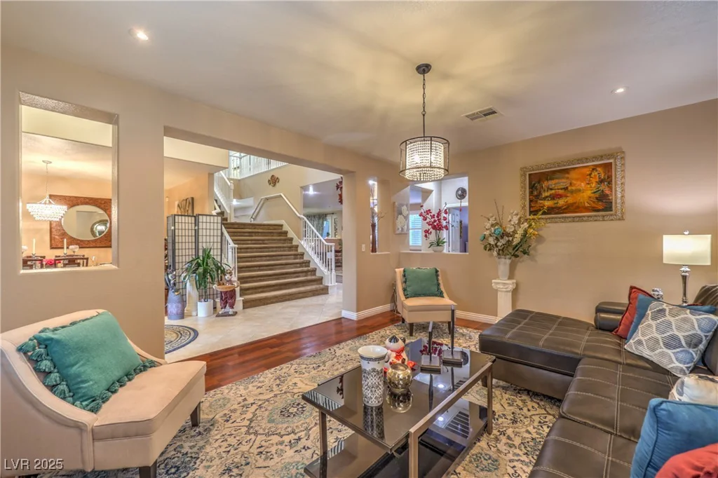 7908 Horse Bridle, Las Vegas, NV 89131