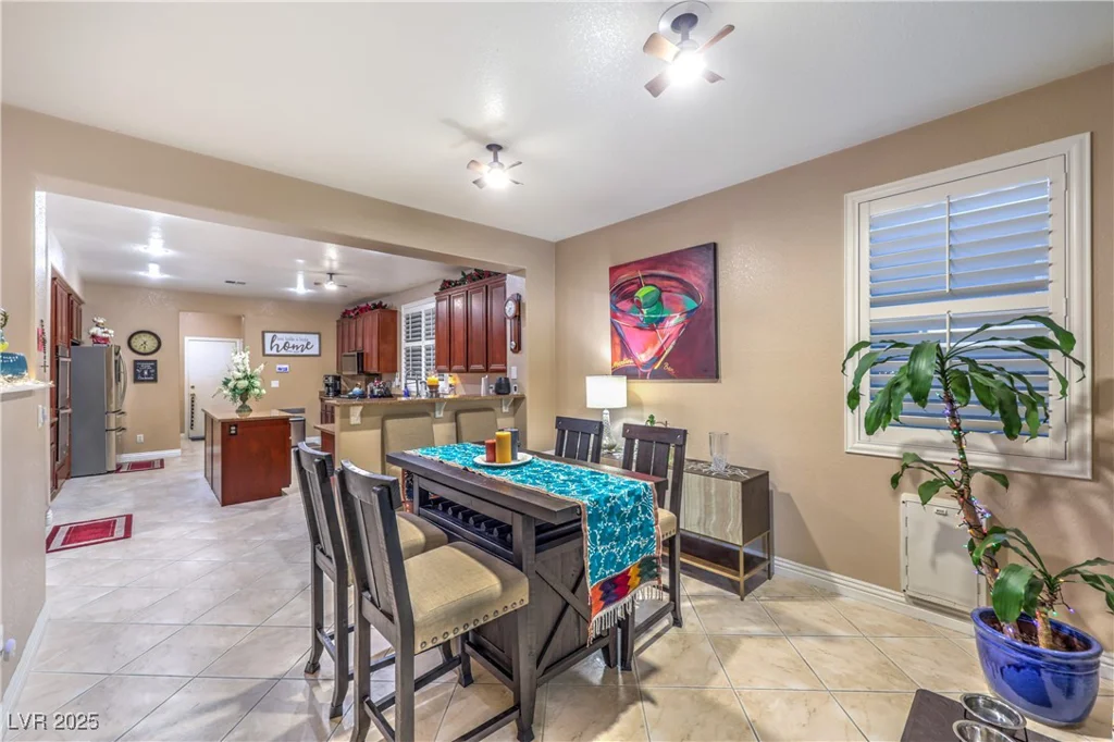7908 Horse Bridle, Las Vegas, NV 89131