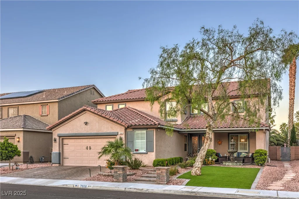 7908 Horse Bridle, Las Vegas, NV 89131