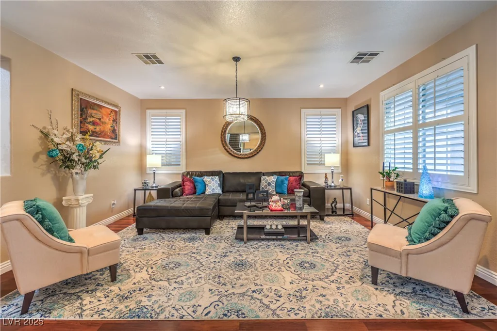 7908 Horse Bridle, Las Vegas, NV 89131