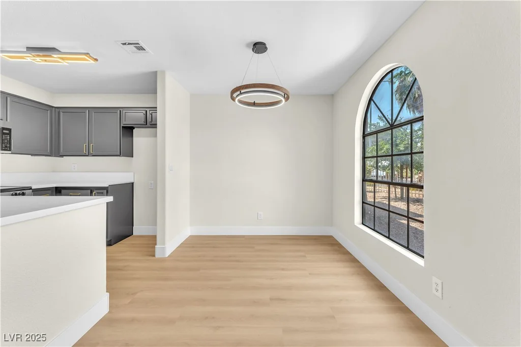 2964 Juniper Hills, Las Vegas, NV 89142