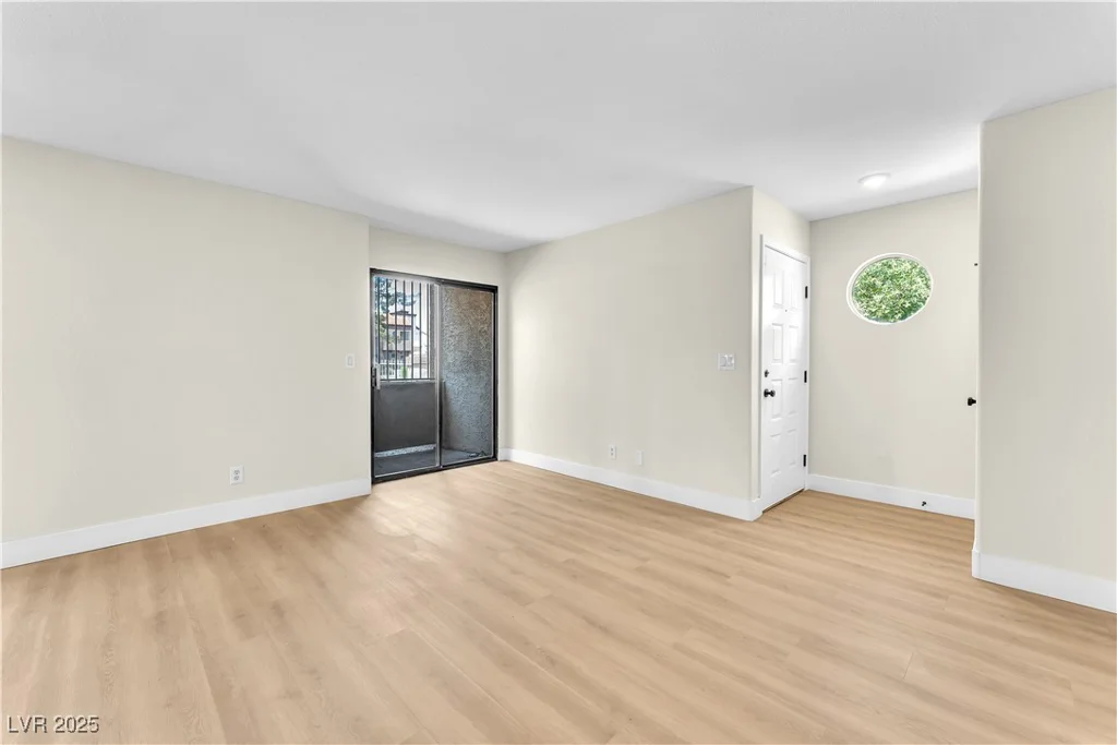 2964 Juniper Hills, Las Vegas, NV 89142