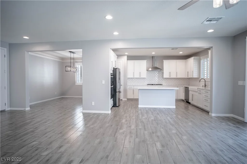 7456 Tinley Creek, Las Vegas, NV 89113