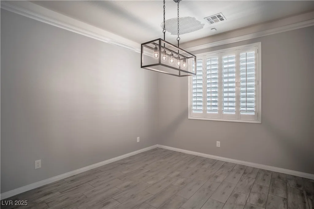 7456 Tinley Creek, Las Vegas, NV 89113
