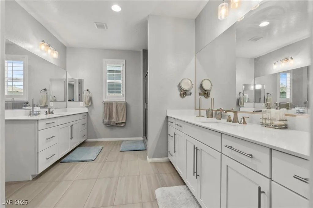 7456 Tinley Creek, Las Vegas, NV 89113