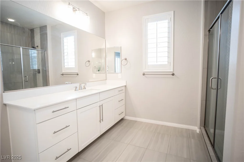 7456 Tinley Creek, Las Vegas, NV 89113