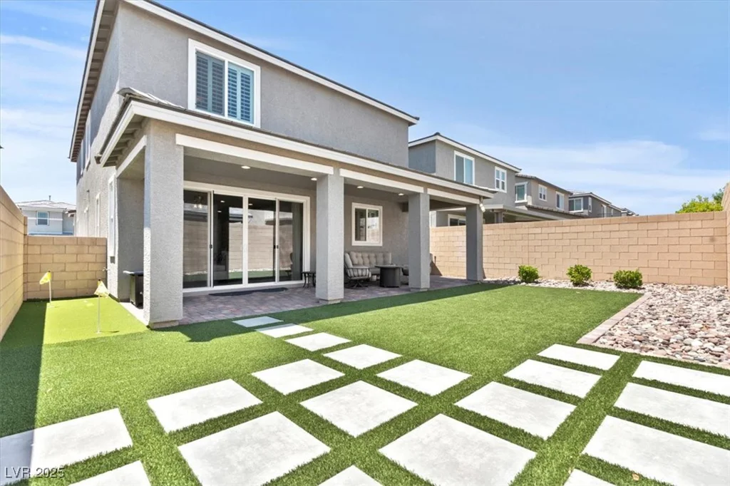 7456 Tinley Creek, Las Vegas, NV 89113