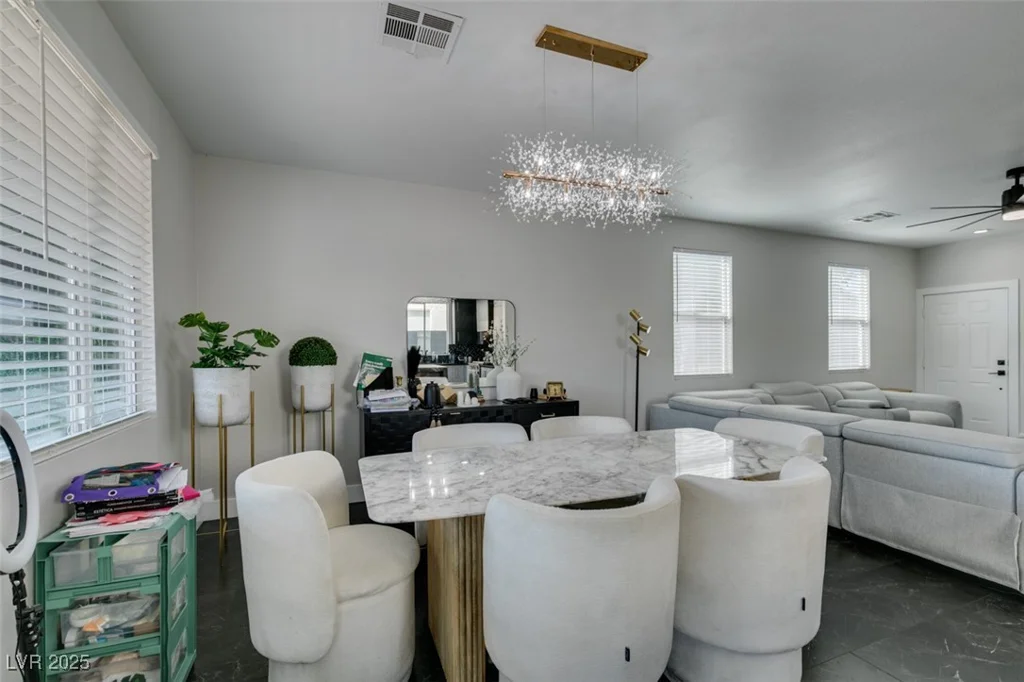 1352 Angel Falls, Las Vegas, NV 89142