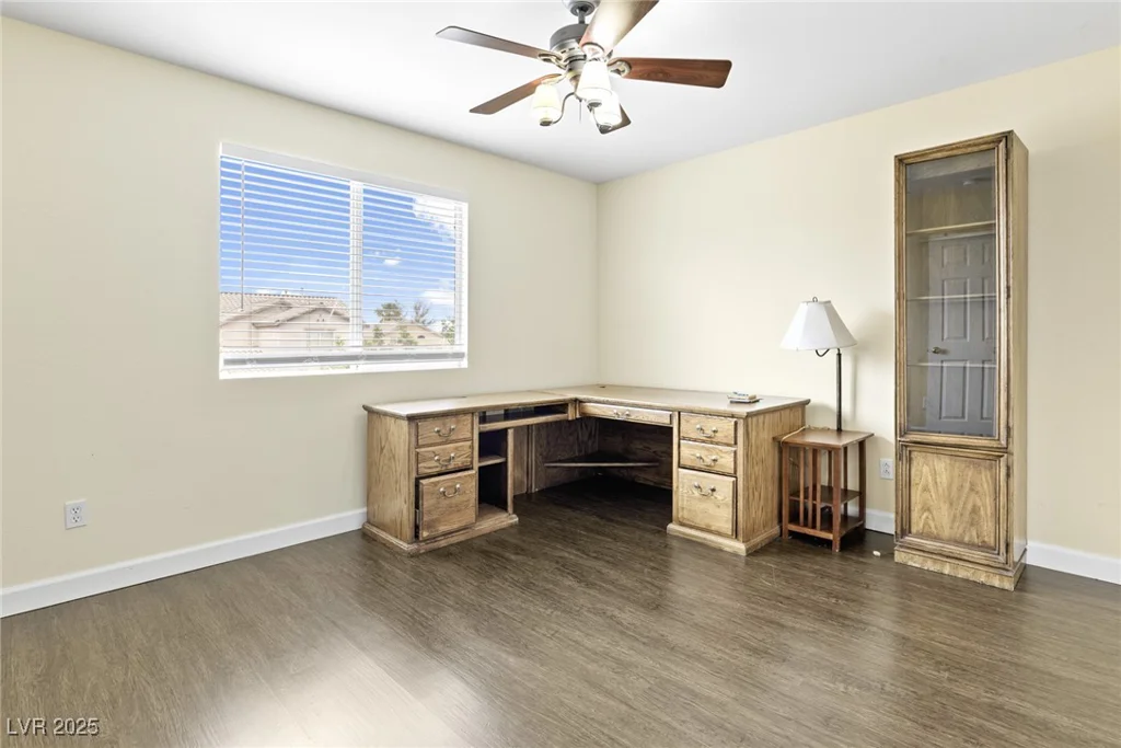 8221 Stoneheather, Las Vegas, NV 89117
