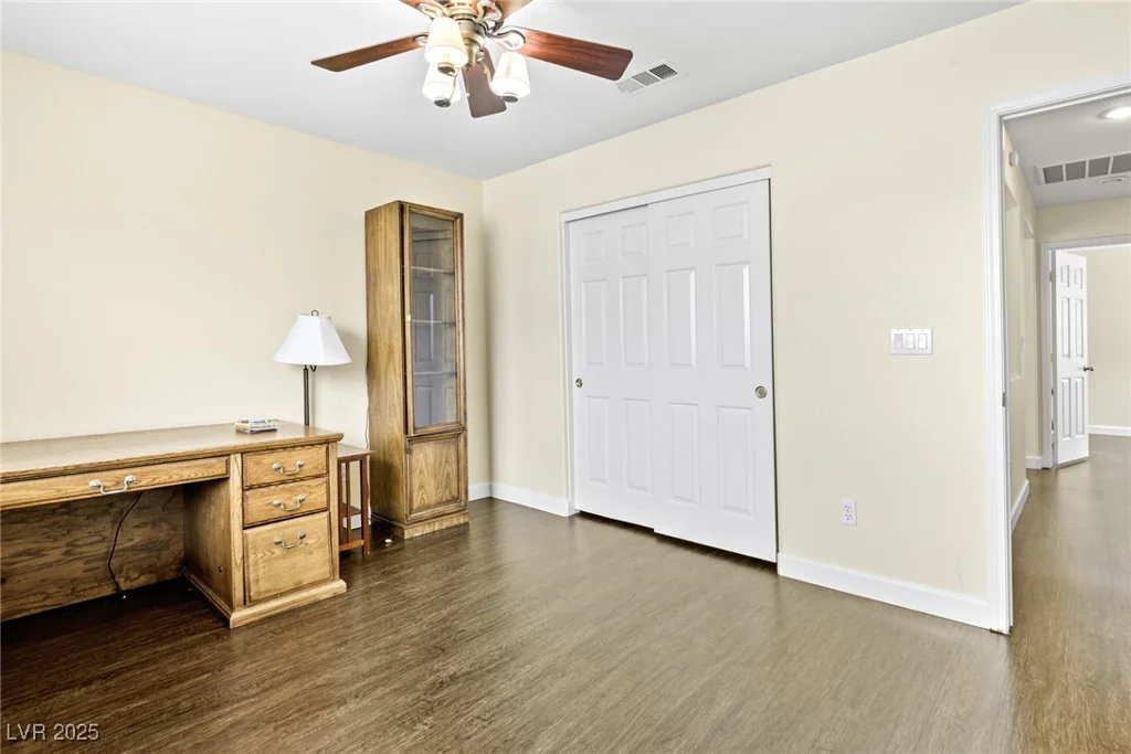8221 Stoneheather, Las Vegas, NV 89117
