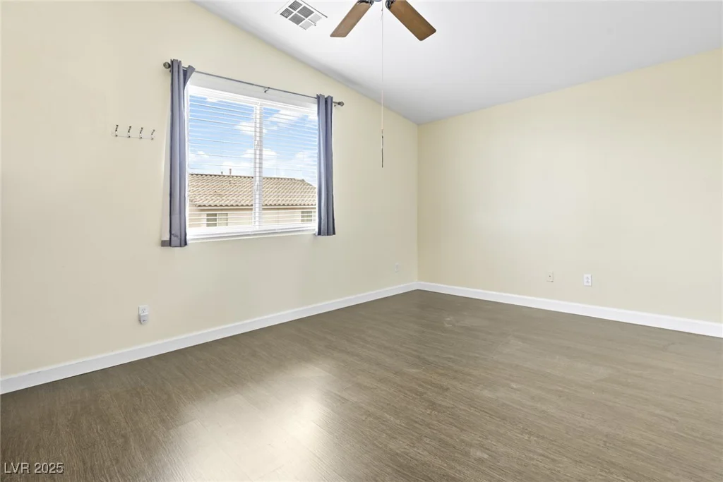 8221 Stoneheather, Las Vegas, NV 89117