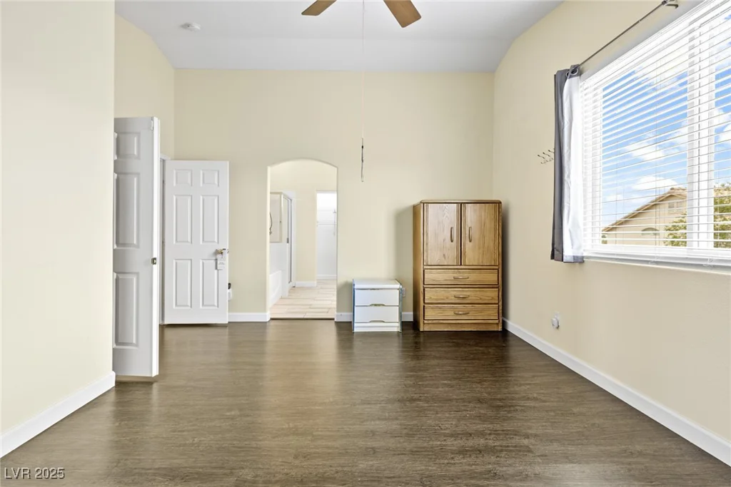 8221 Stoneheather, Las Vegas, NV 89117