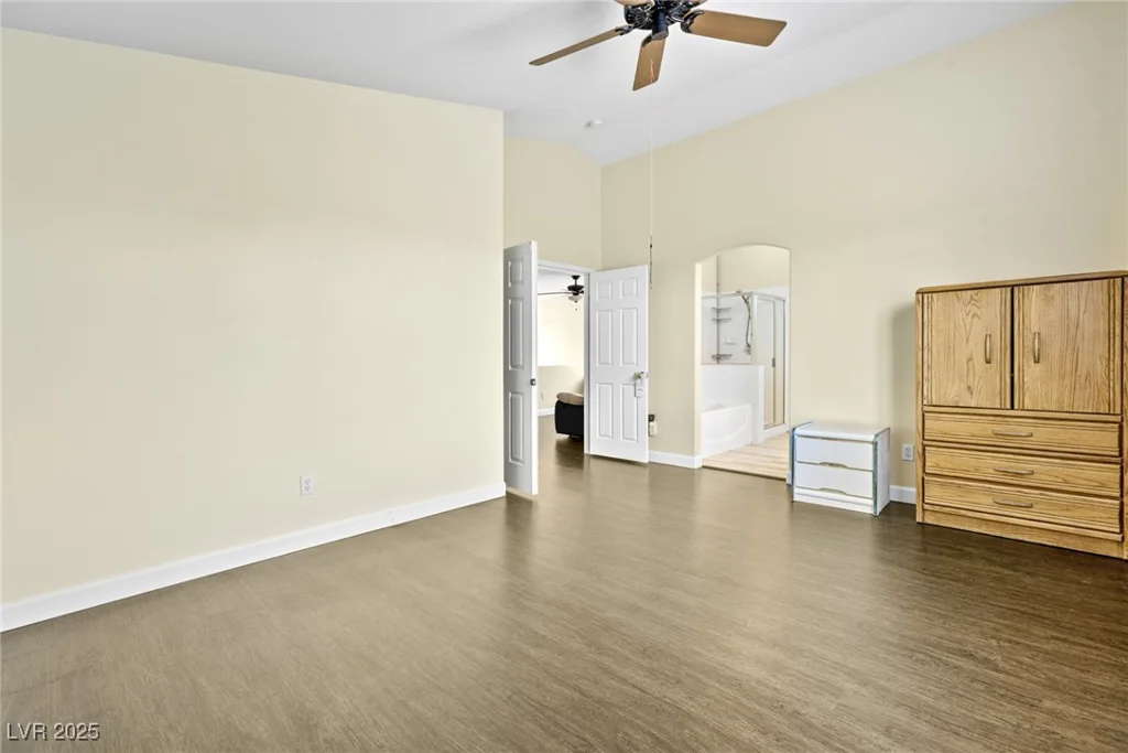 8221 Stoneheather, Las Vegas, NV 89117