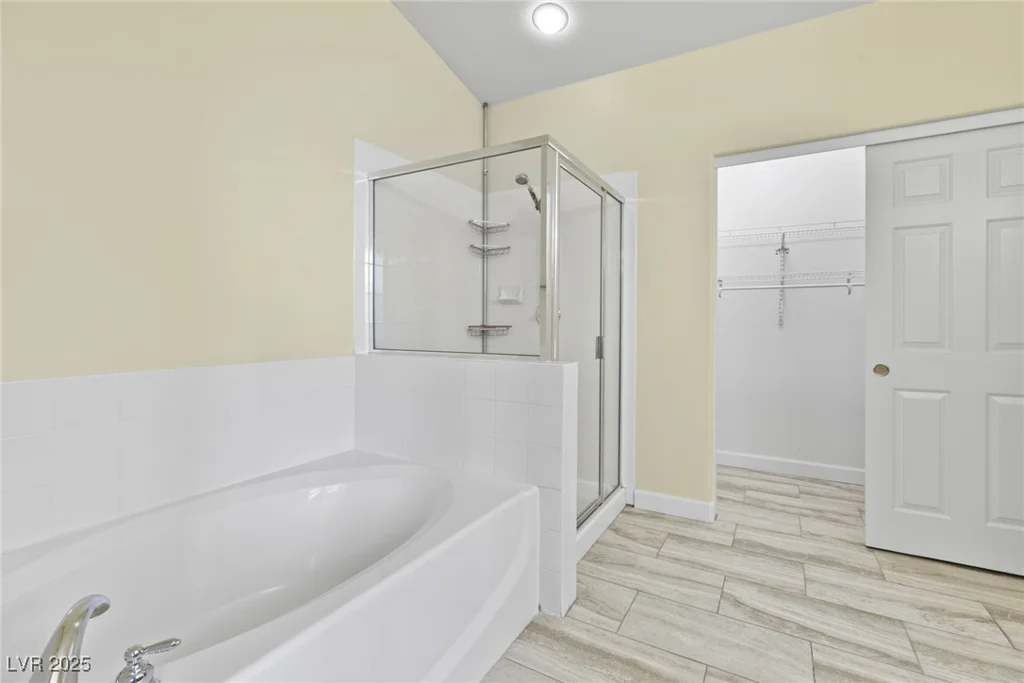 8221 Stoneheather, Las Vegas, NV 89117