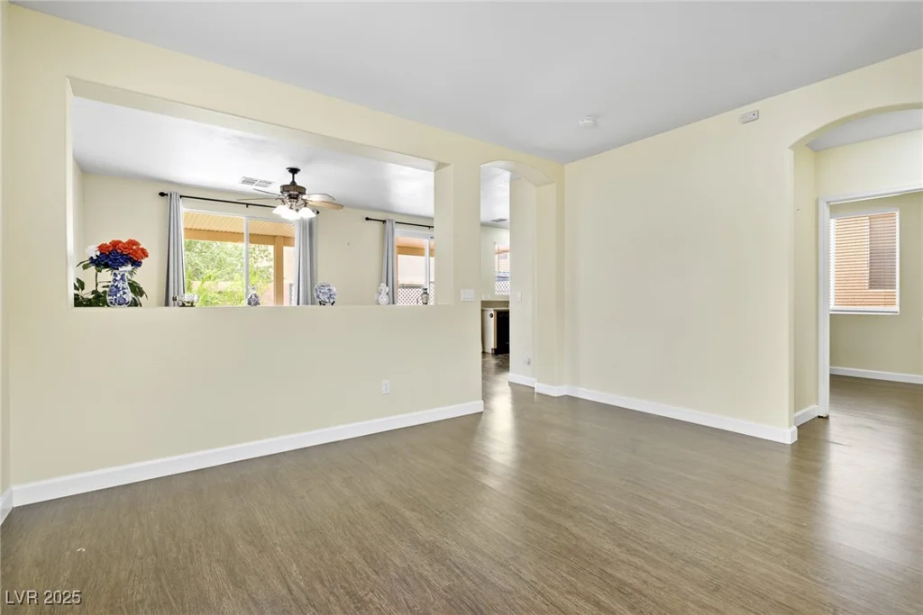 8221 Stoneheather, Las Vegas, NV 89117