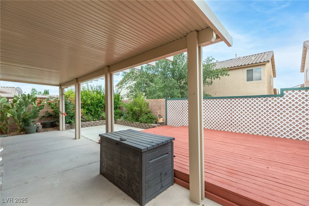 8221 Stoneheather, Las Vegas, NV 89117