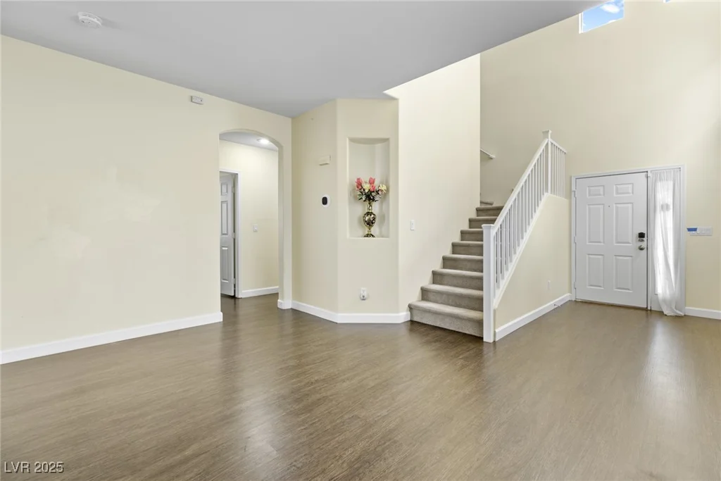 8221 Stoneheather, Las Vegas, NV 89117