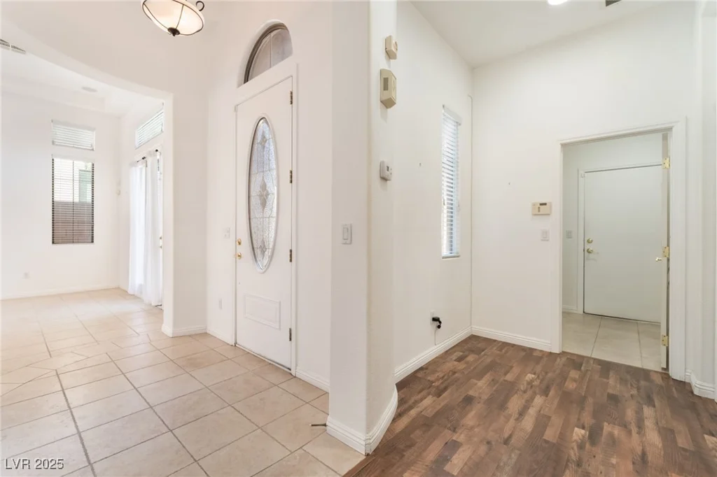 9025 Loggers Mill, Las Vegas, NV 89143