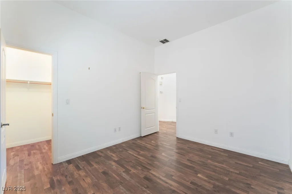 9025 Loggers Mill, Las Vegas, NV 89143