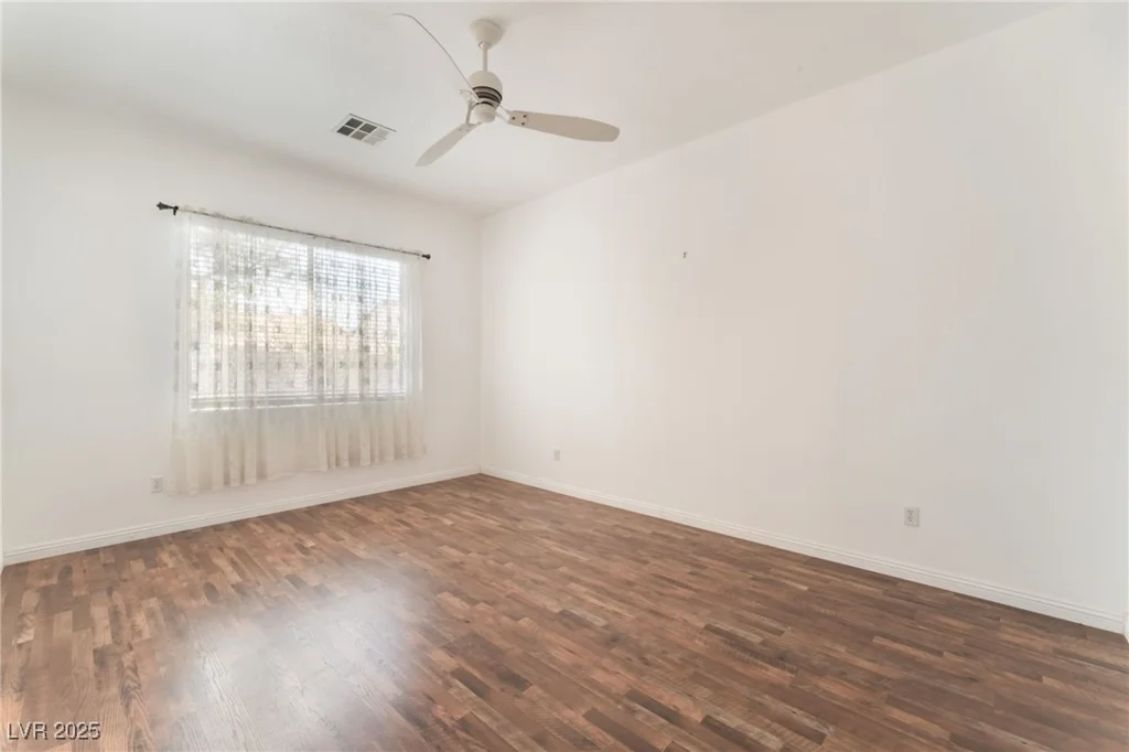 9025 Loggers Mill, Las Vegas, NV 89143