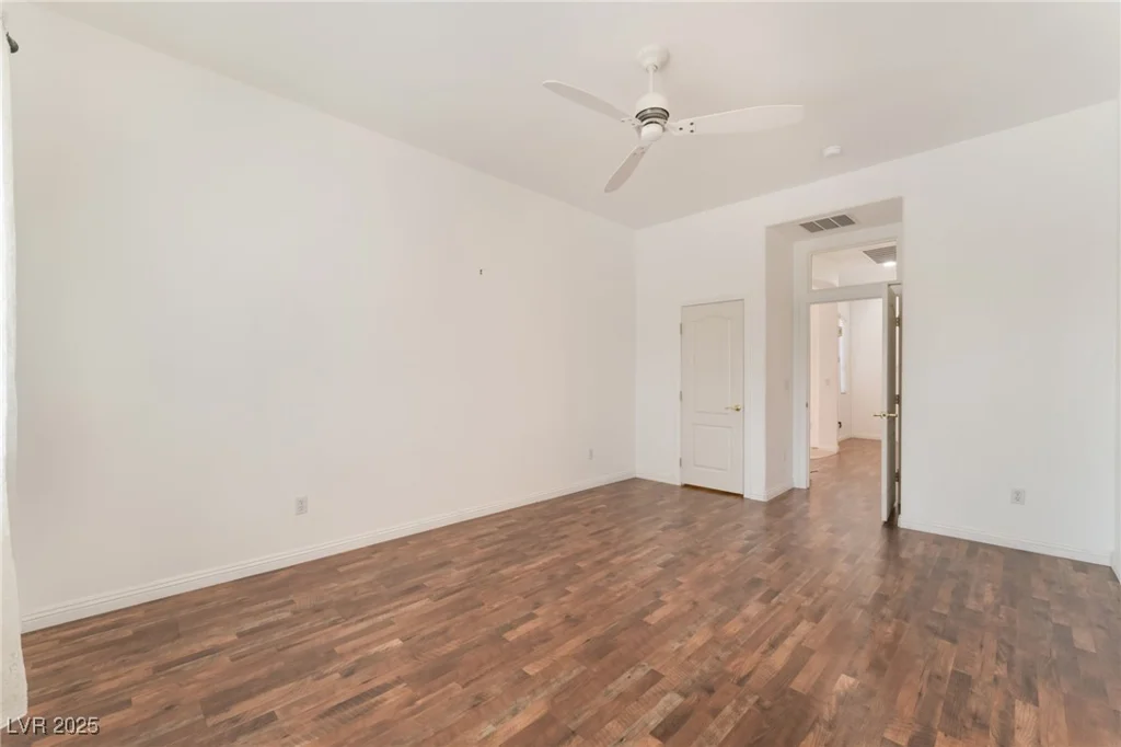 9025 Loggers Mill, Las Vegas, NV 89143