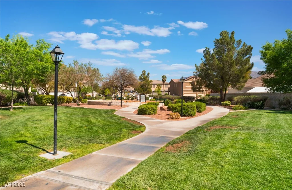 9025 Loggers Mill, Las Vegas, NV 89143