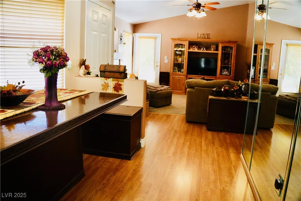 9355 Viking, Las Vegas, NV 89147