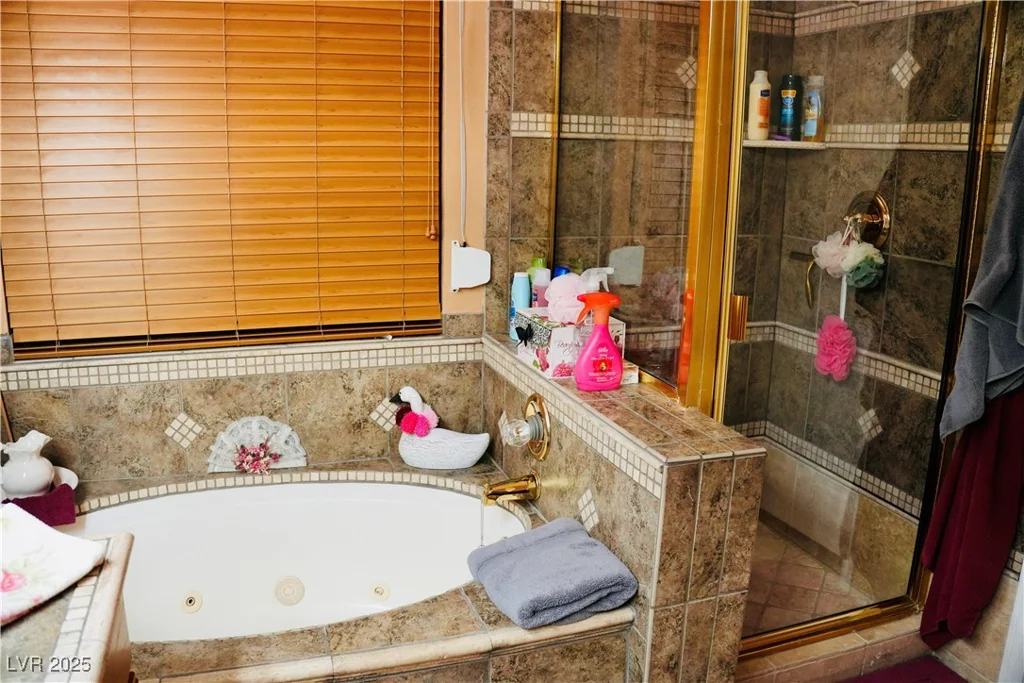 9355 Viking, Las Vegas, NV 89147