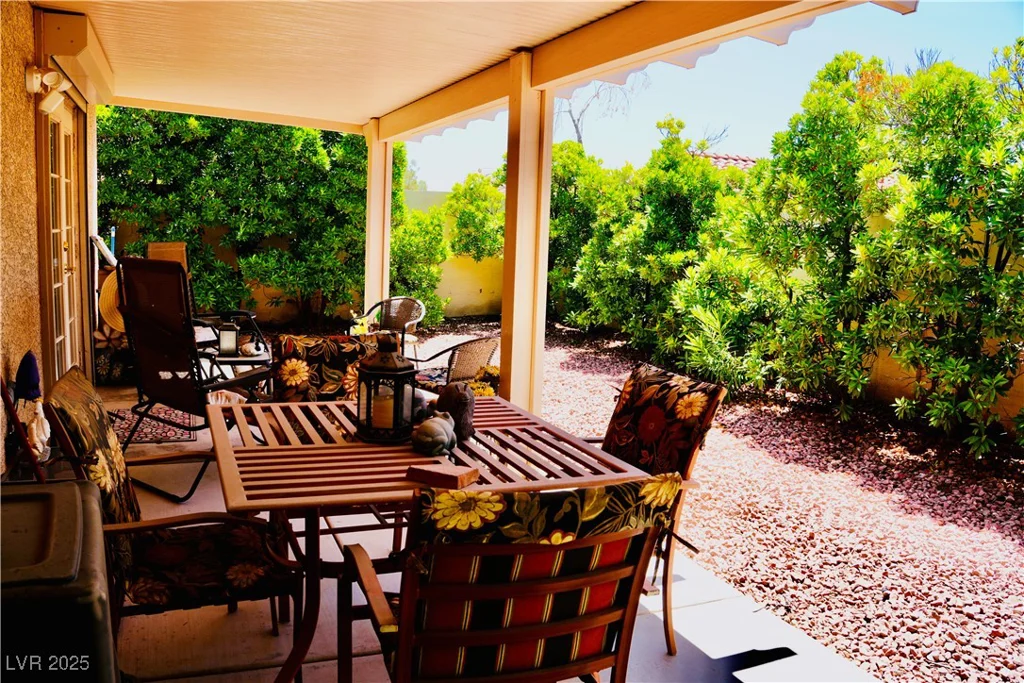9355 Viking, Las Vegas, NV 89147