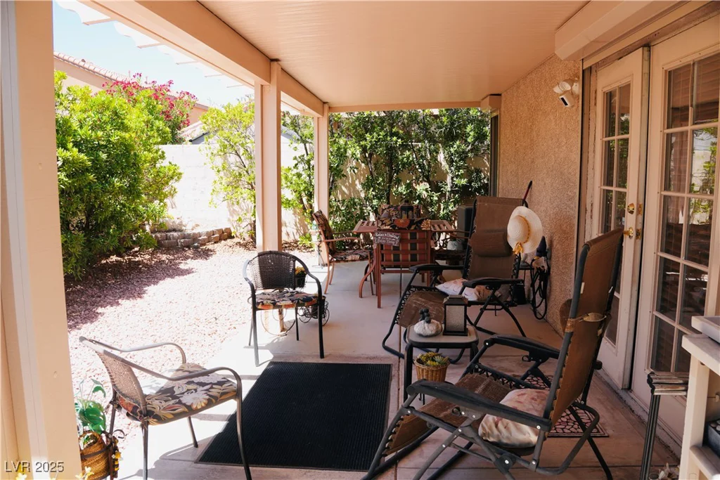 9355 Viking, Las Vegas, NV 89147