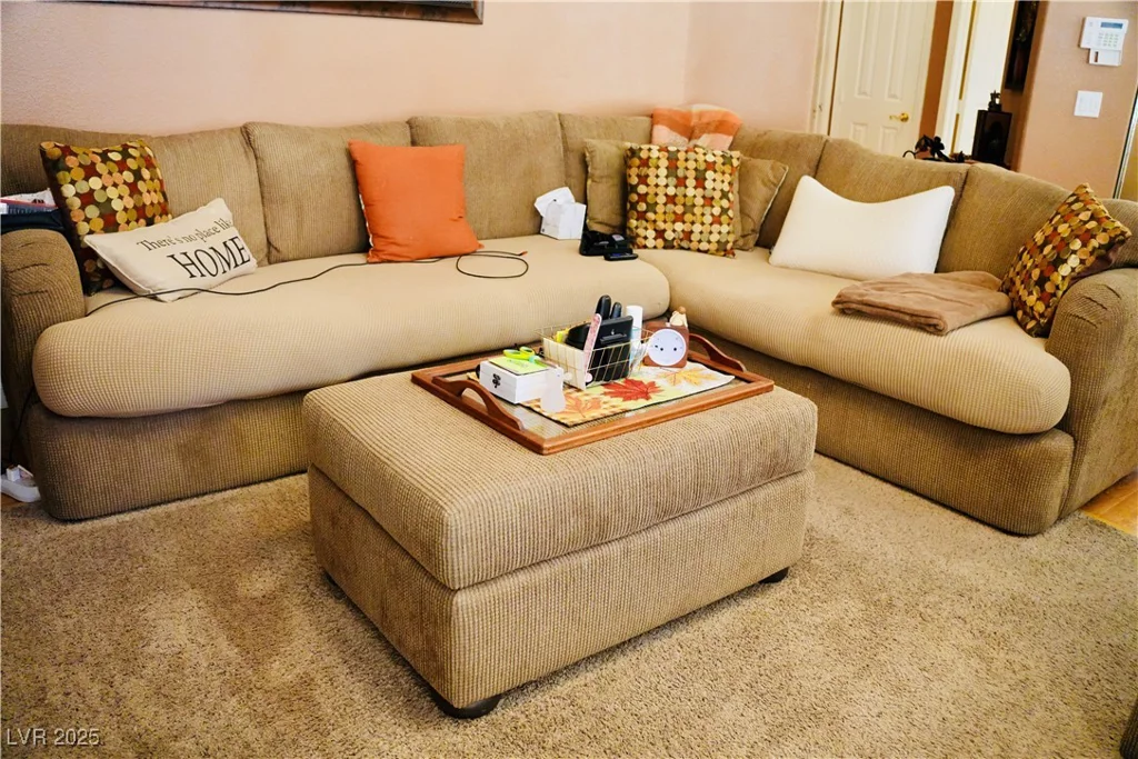 9355 Viking, Las Vegas, NV 89147