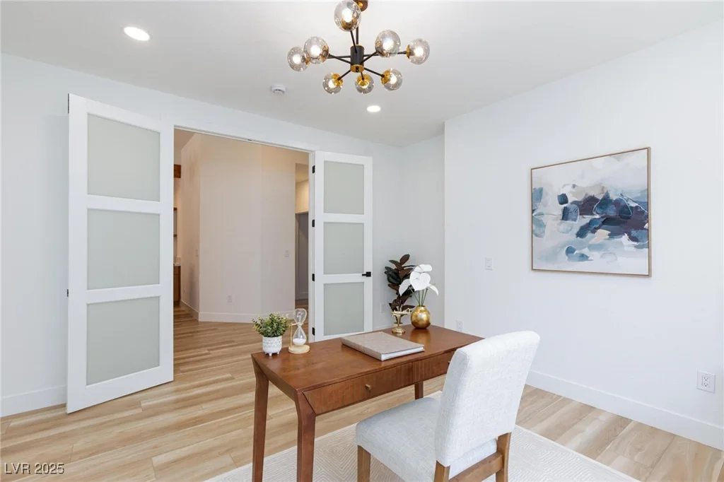 81 Alerion, Las Vegas, NV 89138