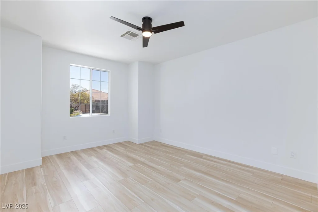 81 Alerion, Las Vegas, NV 89138