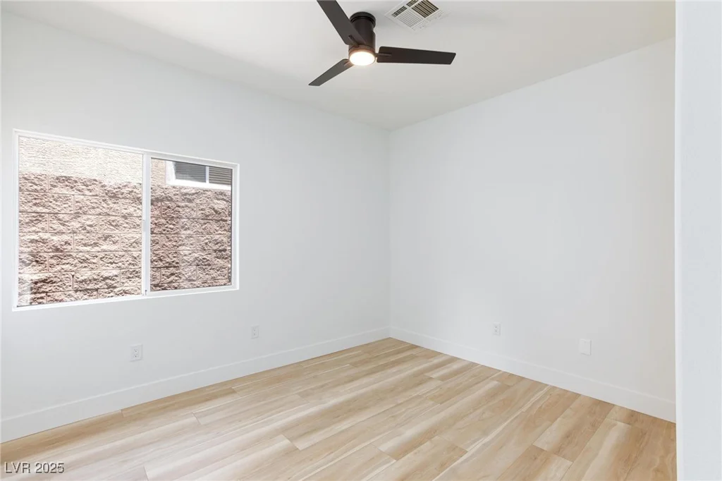 81 Alerion, Las Vegas, NV 89138