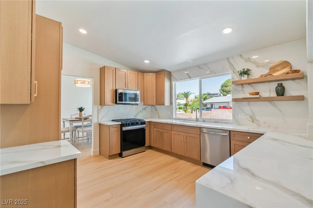 652 Del Prado, Boulder City, NV 89005