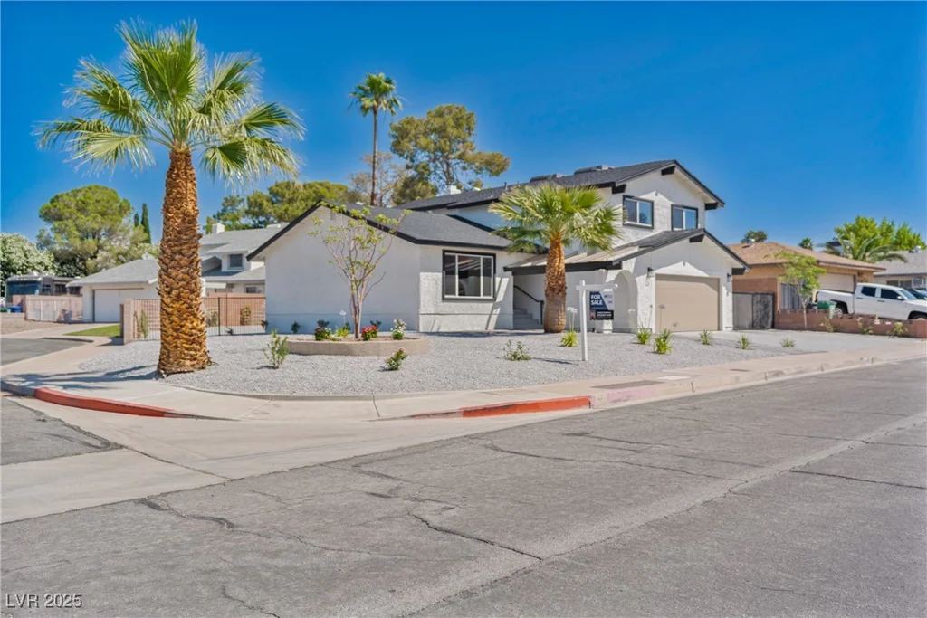 652 Del Prado, Boulder City, NV 89005