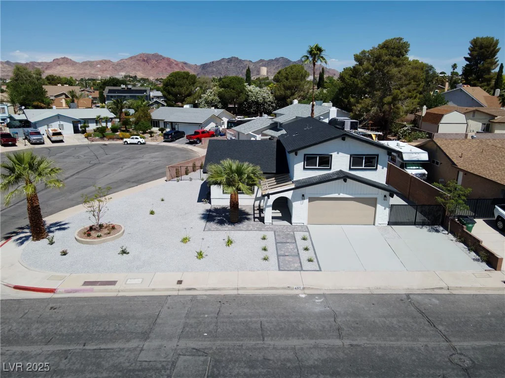 652 Del Prado, Boulder City, NV 89005