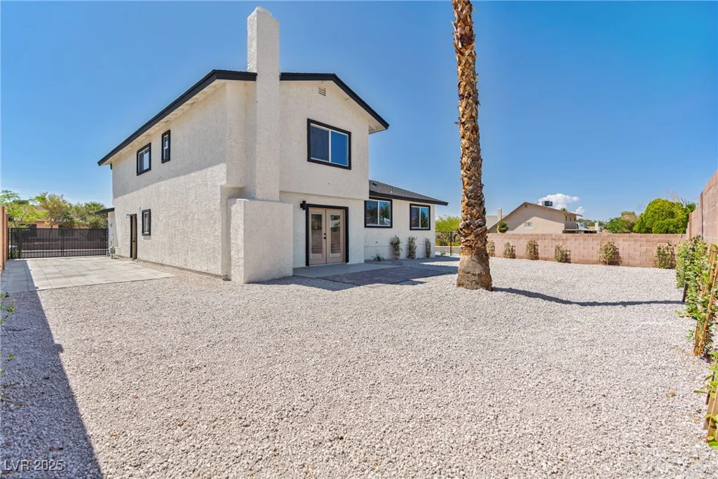 652 Del Prado, Boulder City, NV 89005