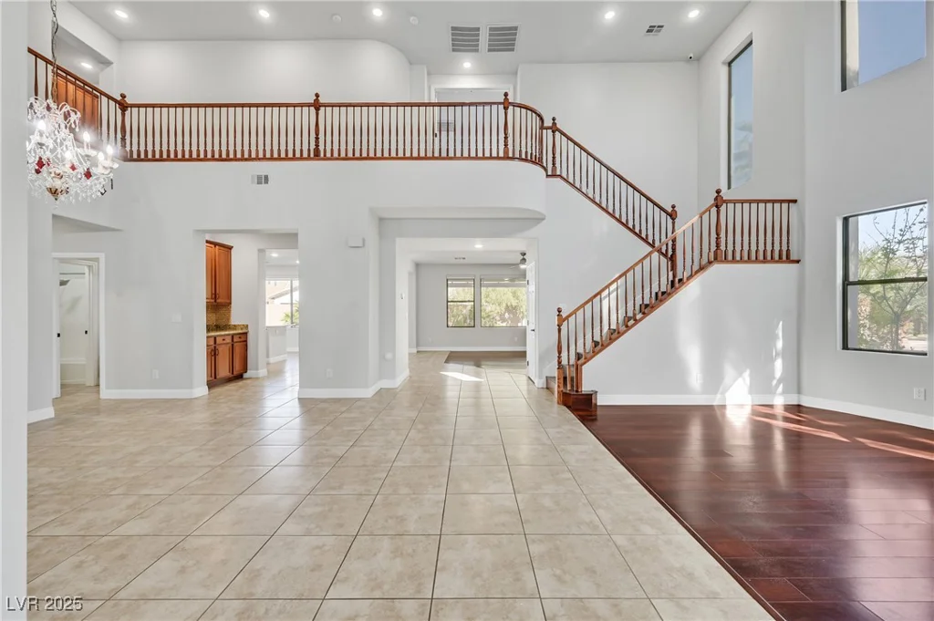 9008 Sawhill Pond, Las Vegas, NV 89131