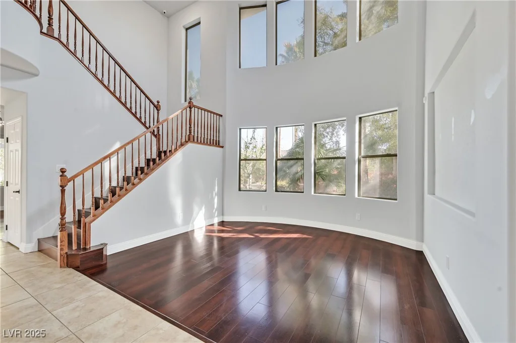 9008 Sawhill Pond, Las Vegas, NV 89131