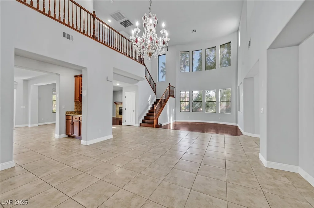 9008 Sawhill Pond, Las Vegas, NV 89131